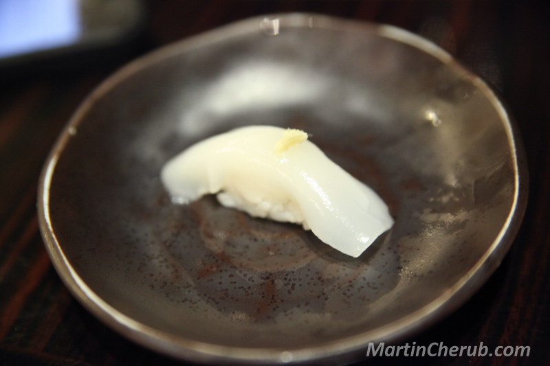 Ika nigiri — squid